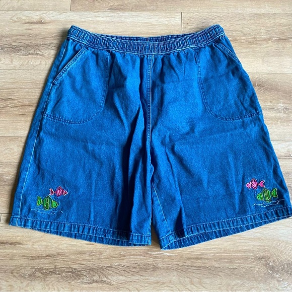 Vintage jean shorts mom style elastic waist denim shorts embroidered fish detail - Picture 1 of 11